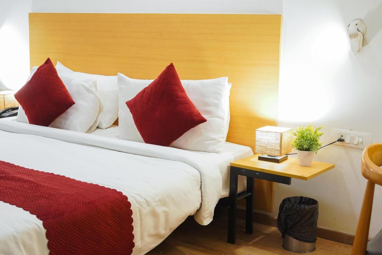 Saltstayz Express - Medicity Near Medanta Hospital Gurgaon Exterior photo